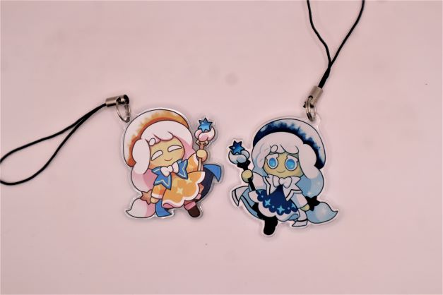 Cream Puff Cookie (CookieRun) Charm