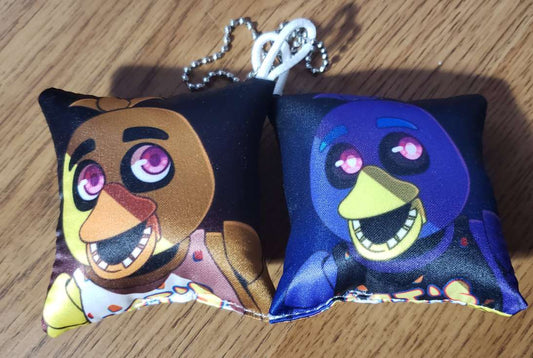 FNAF 1 Pillow Keychain- Chica